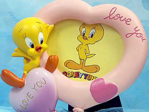 A{TweetyͯȤҾƷ